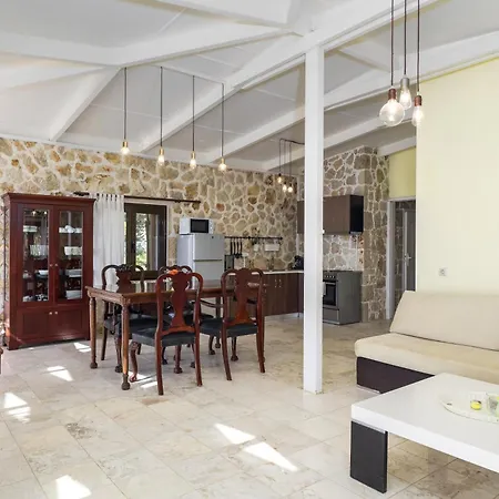 Villa Cornelia By Ionian Sea Hospitality